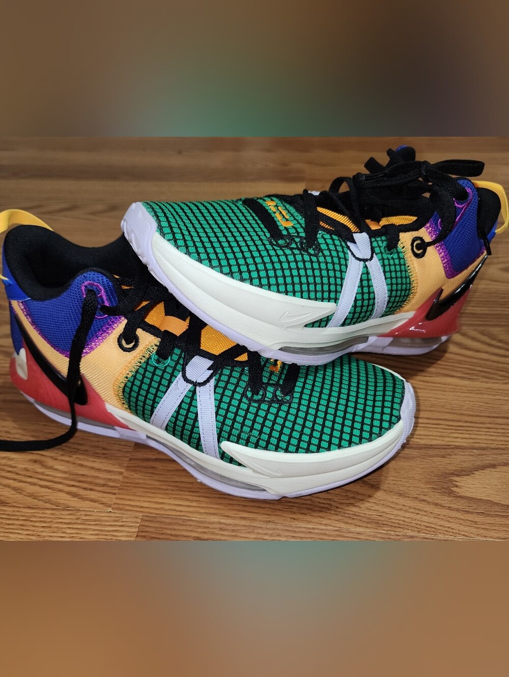 Nike LeBron Witness 7 Multi Color Men’s Size 9 Basketball Shoes DM1123-501